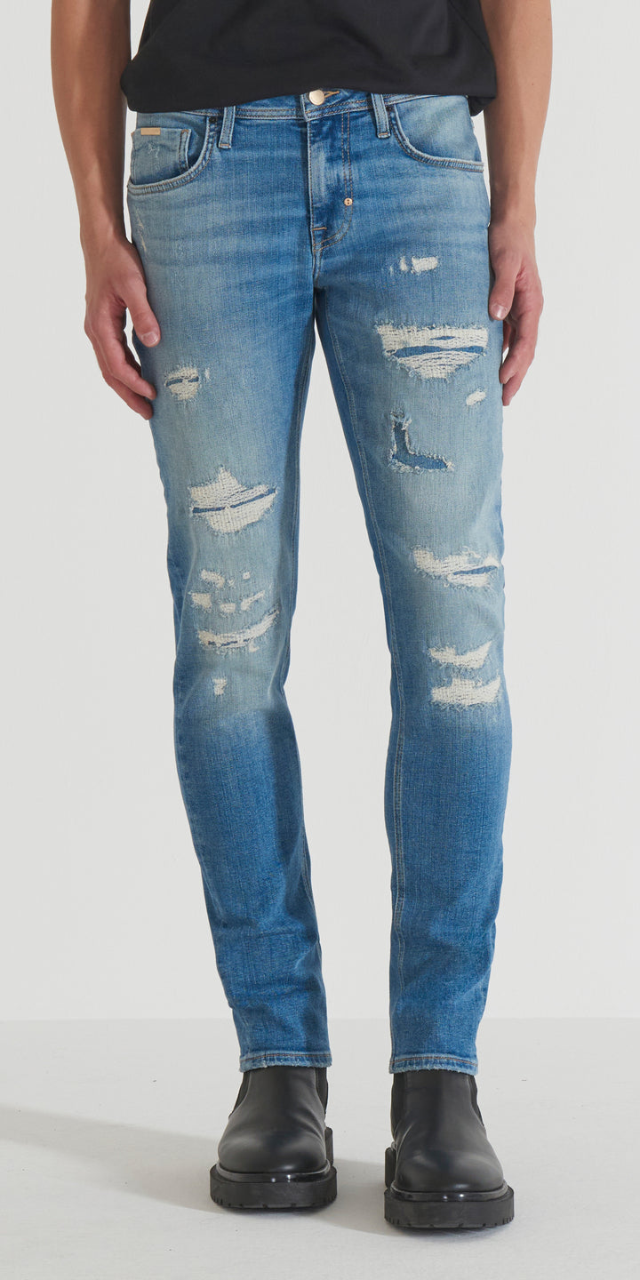 JEANS TAPERED OZZY en AZUL DENIM VINTAGE GOLD LINE