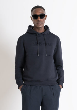 HOODIE CON CAPUCHA RELAXED FIT DE TEJIDO SOSTENIBLE