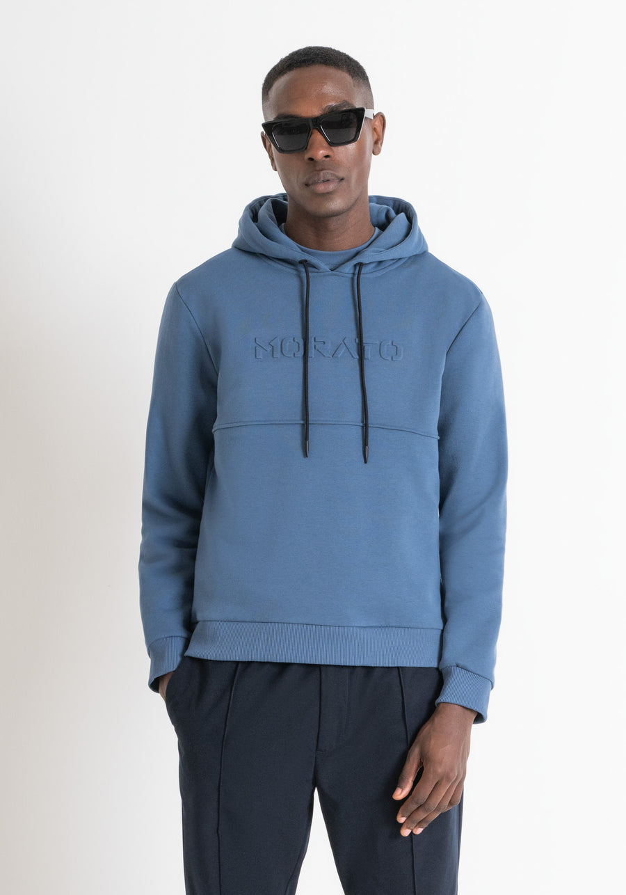 HOODIE CON CAPUCHA RELAXED FIT DE TEJIDO SOSTENIBLE